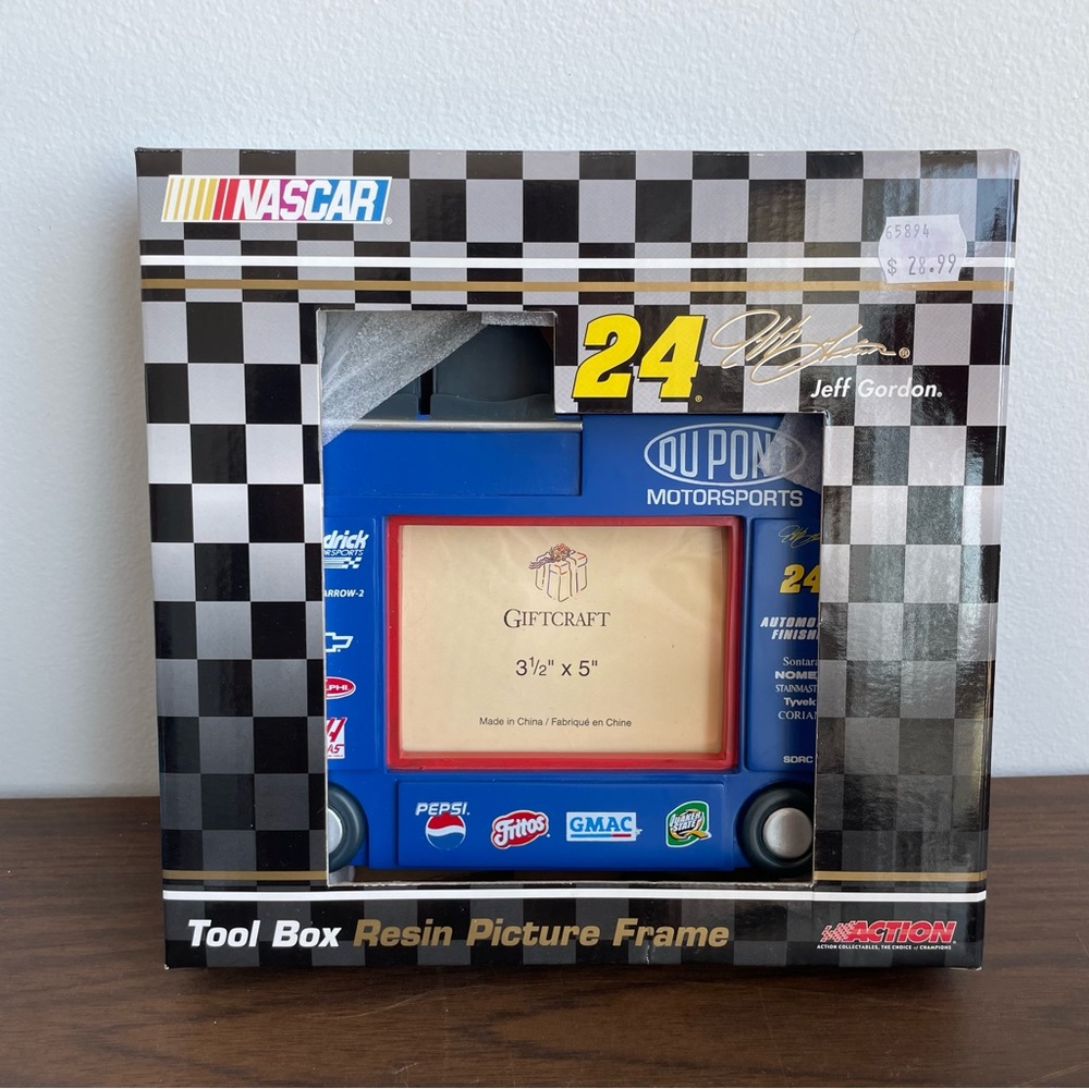 Jeff Gordon NASCAR Picture Frame BNIB